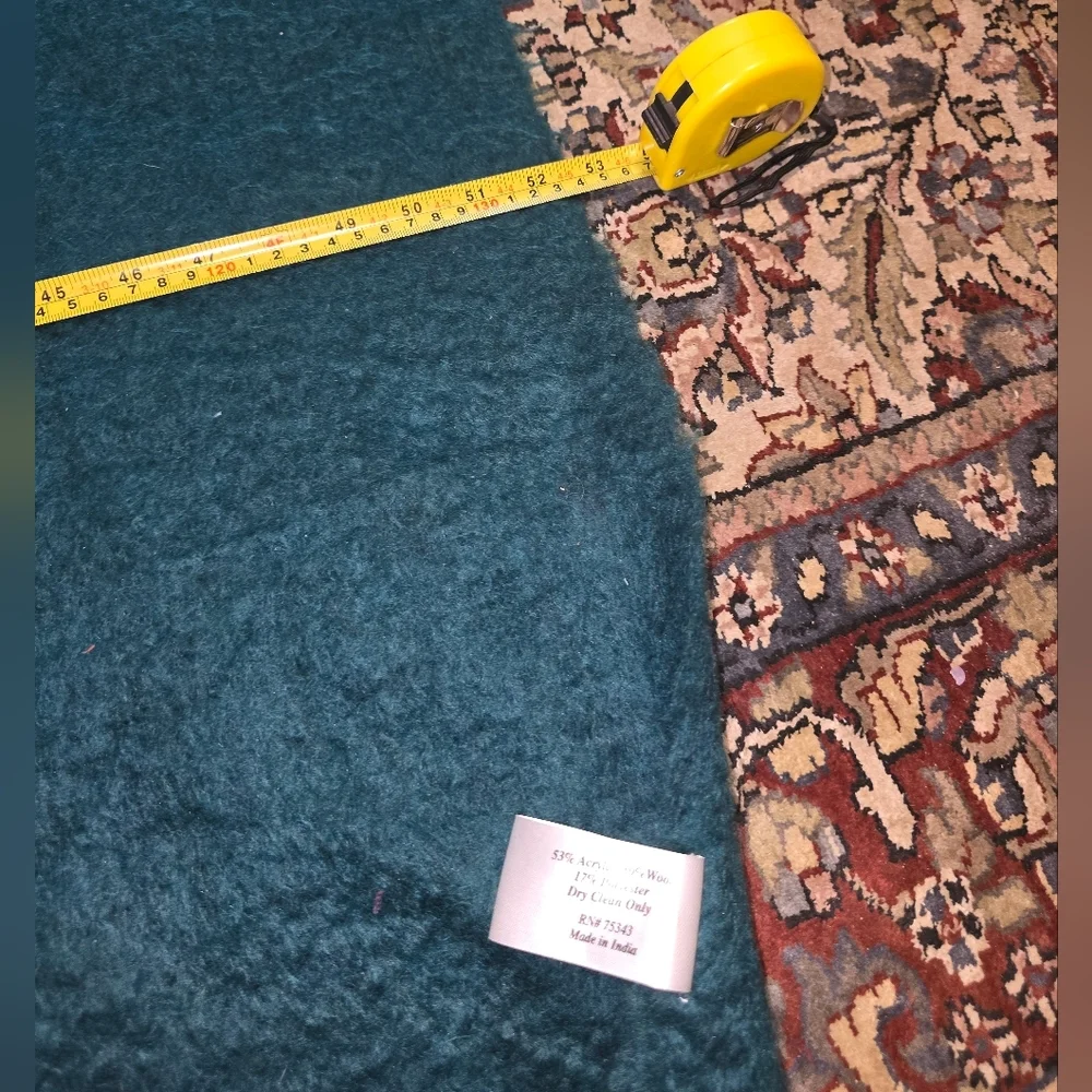 Artistic Accents Made in India. Wool Blend Decorative Throw 69x52
